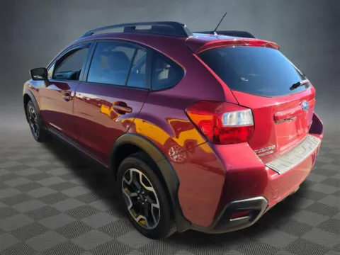 More photos of 2017 Subaru Crosstrek 2.0i Premium at McCloskey Imports & 4x4s (Licensed as McCloskey Isuzu), CO