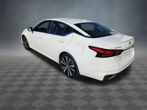 More photos of 2020 Nissan Altima 2.5 SR at McCloskey Imports & 4x4s (Licensed as McCloskey Isuzu), CO