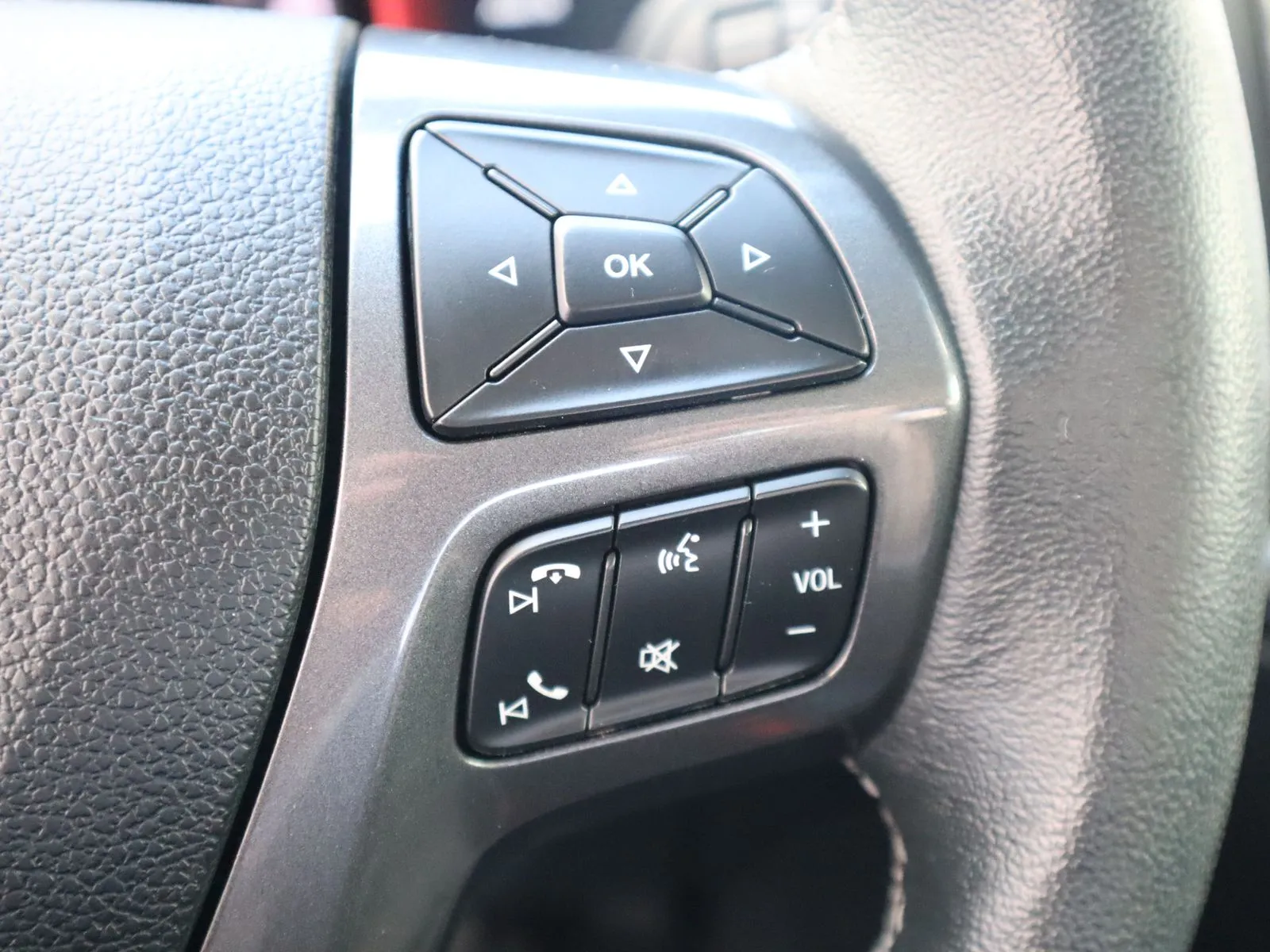 Ford Ranger photo 35