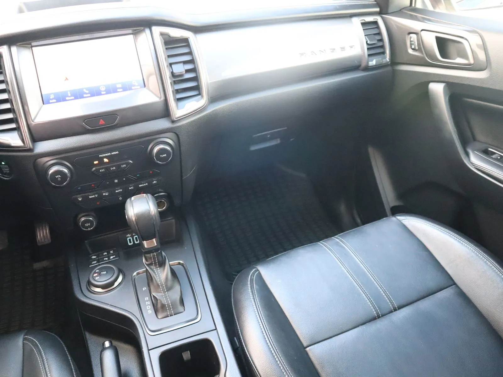 Ford Ranger photo 31