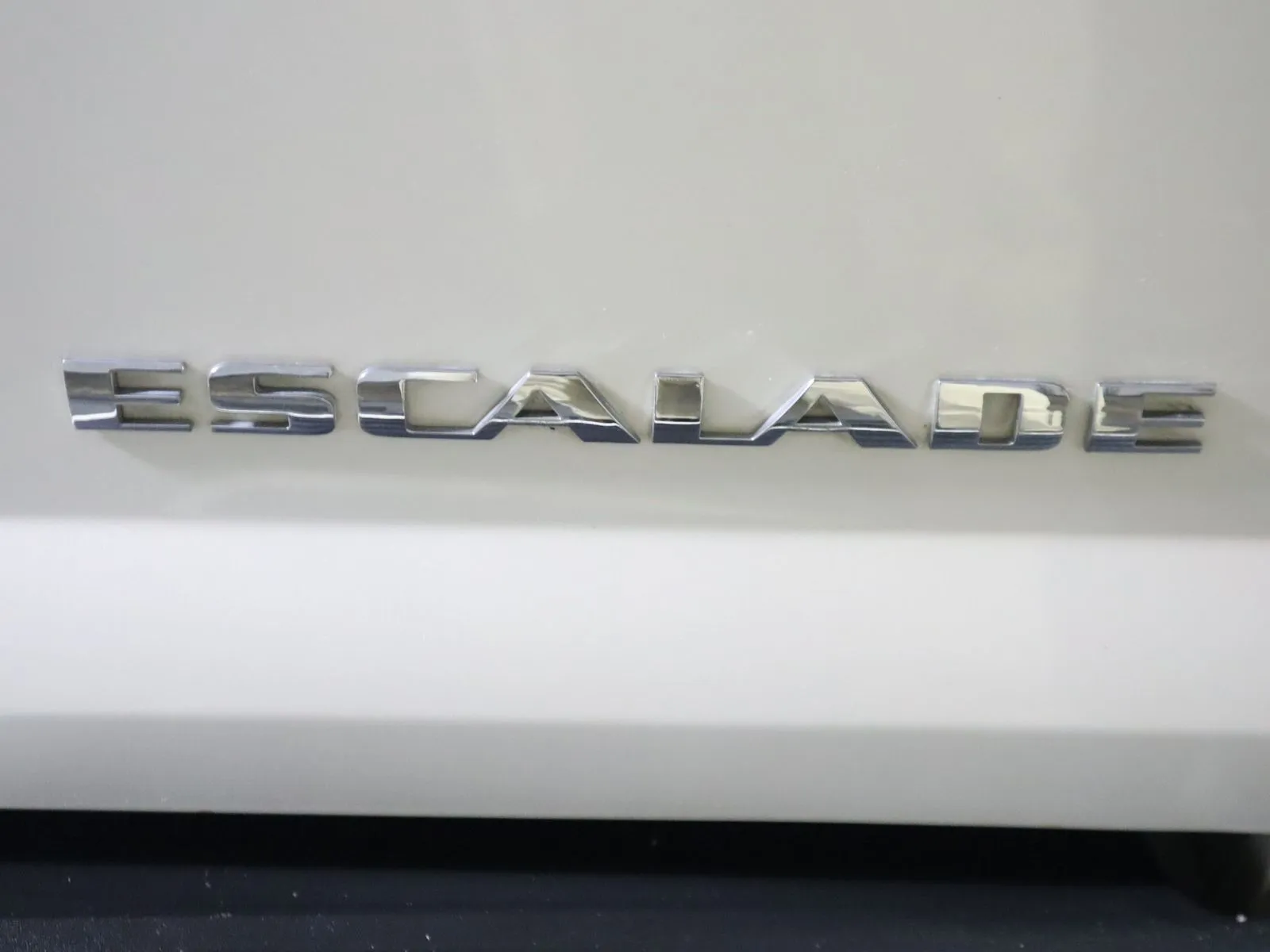 Cadillac Escalade photo 11