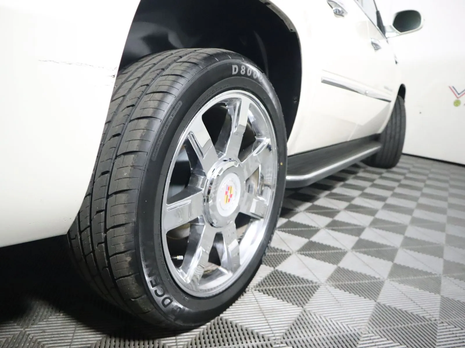 Cadillac Escalade photo 8