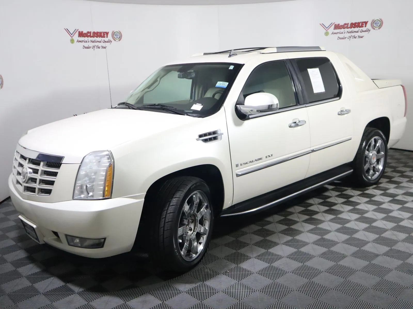 Cadillac Escalade photo 16