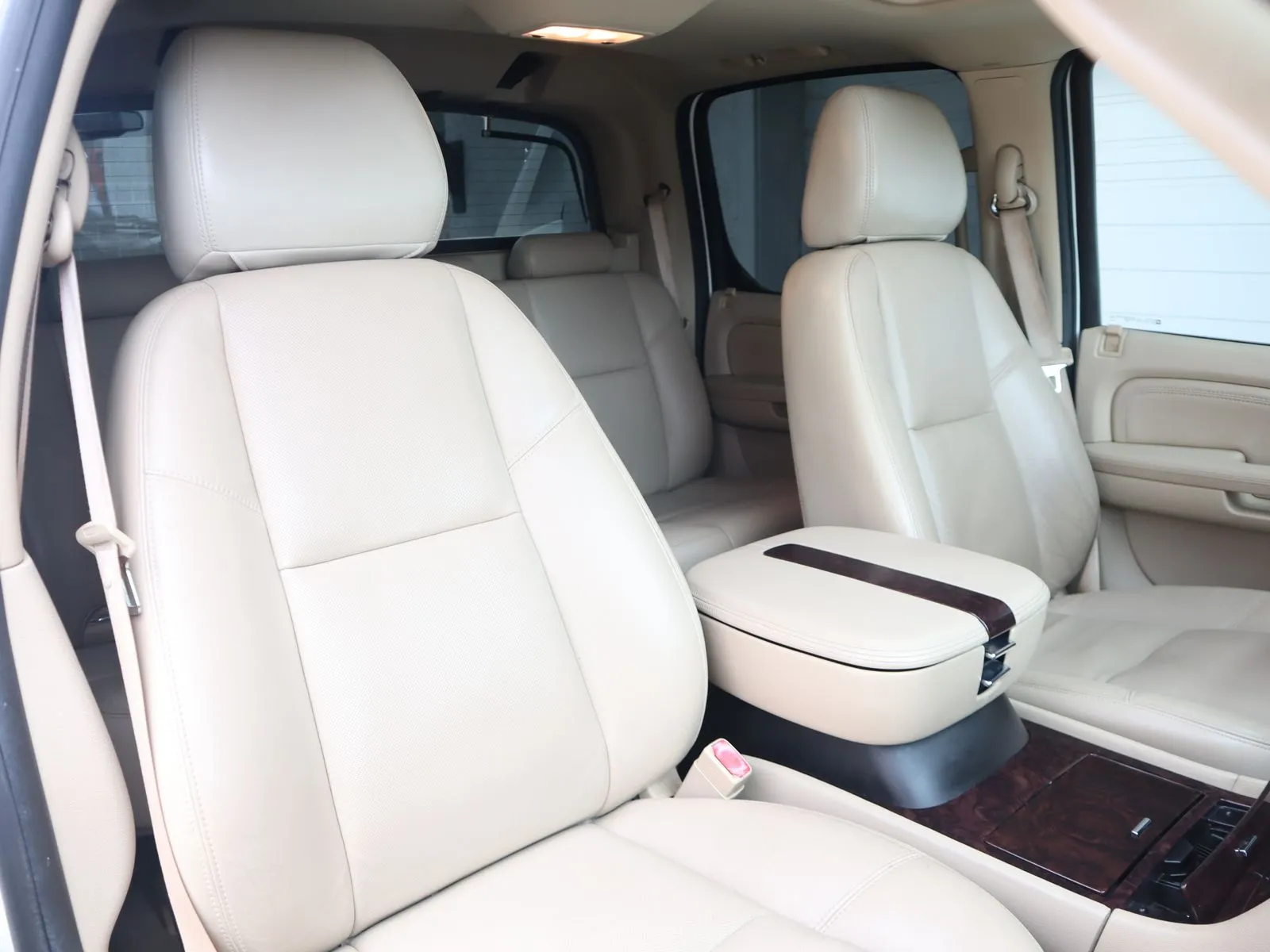 Cadillac Escalade photo 55