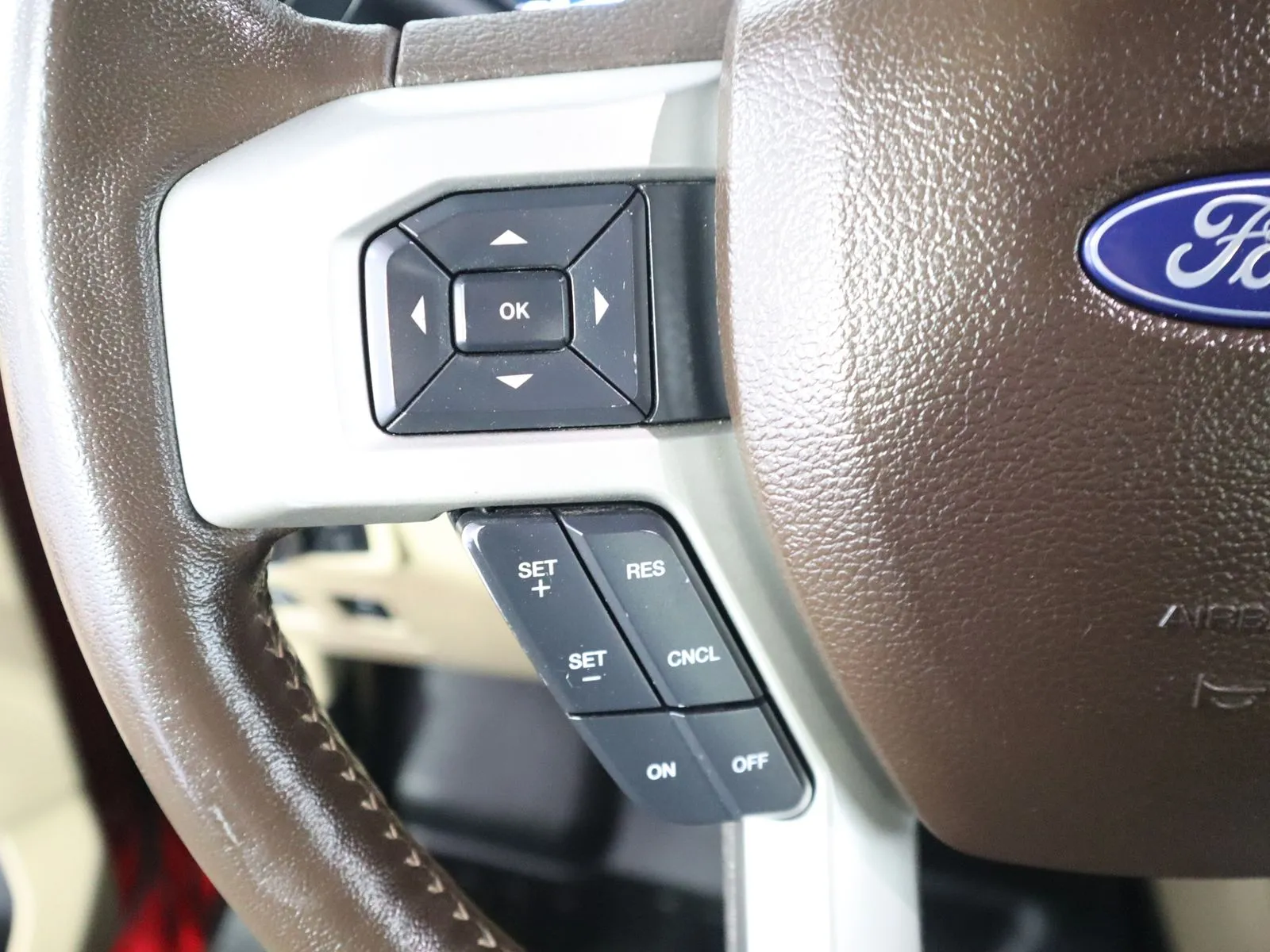Ford F-150 photo 30