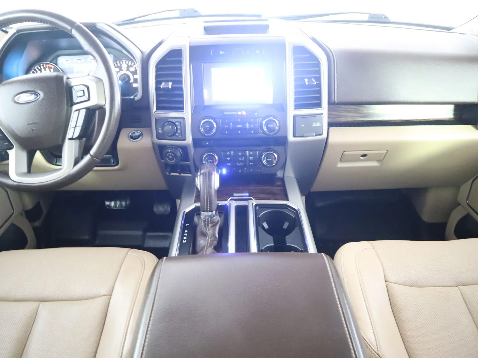 Ford F-150 photo 24
