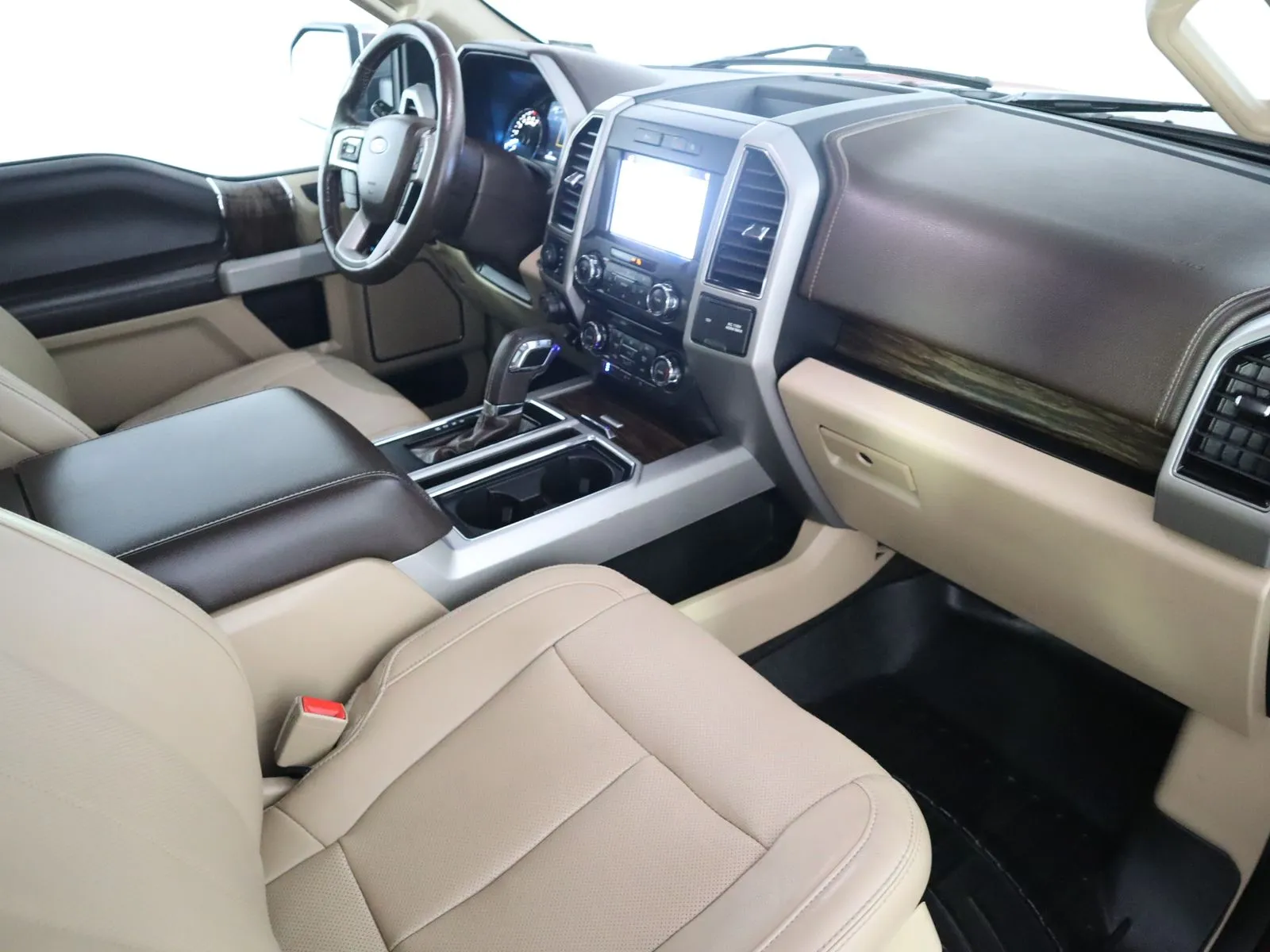 Ford F-150 photo 52