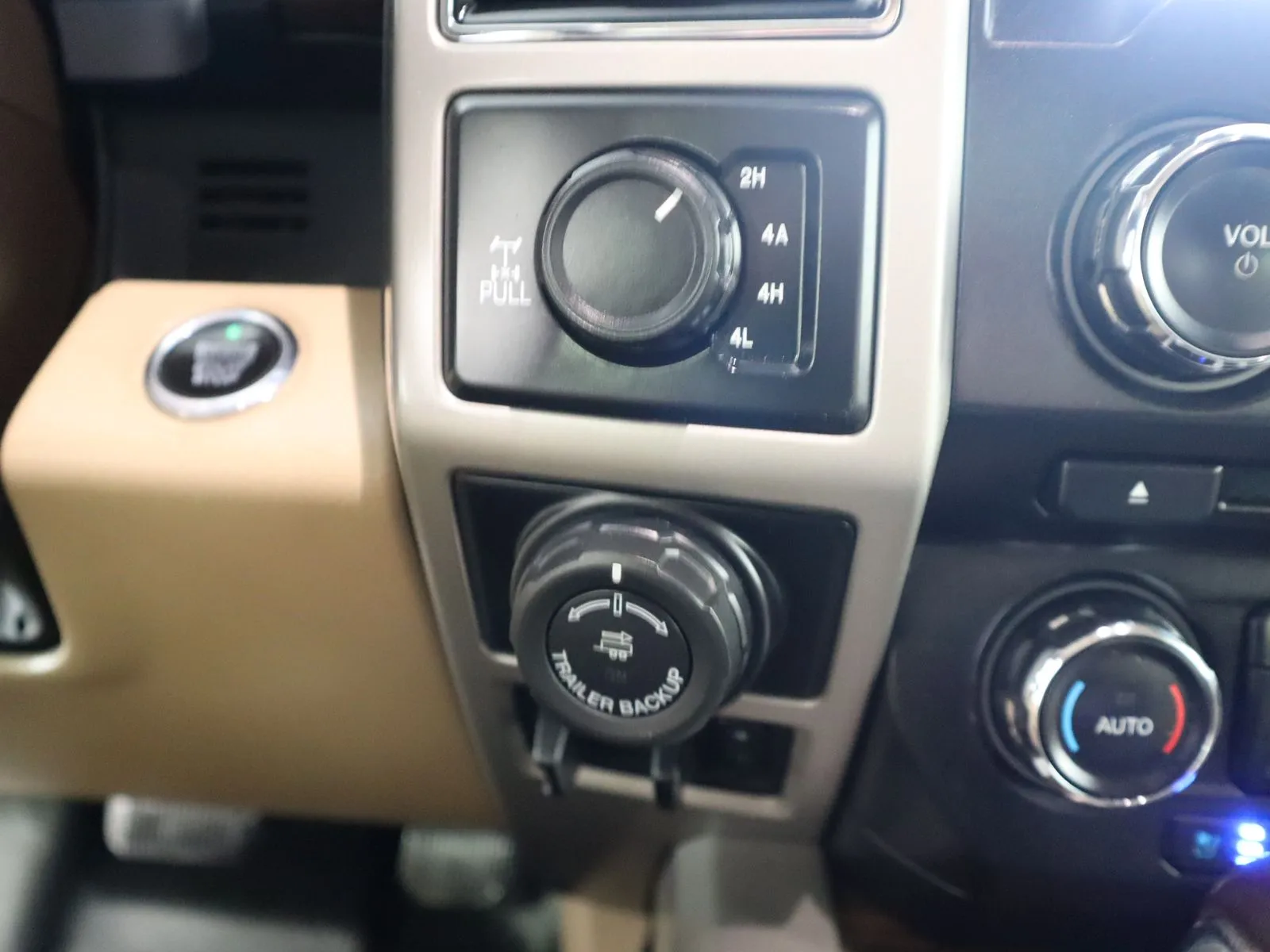 Ford F-150 photo 37