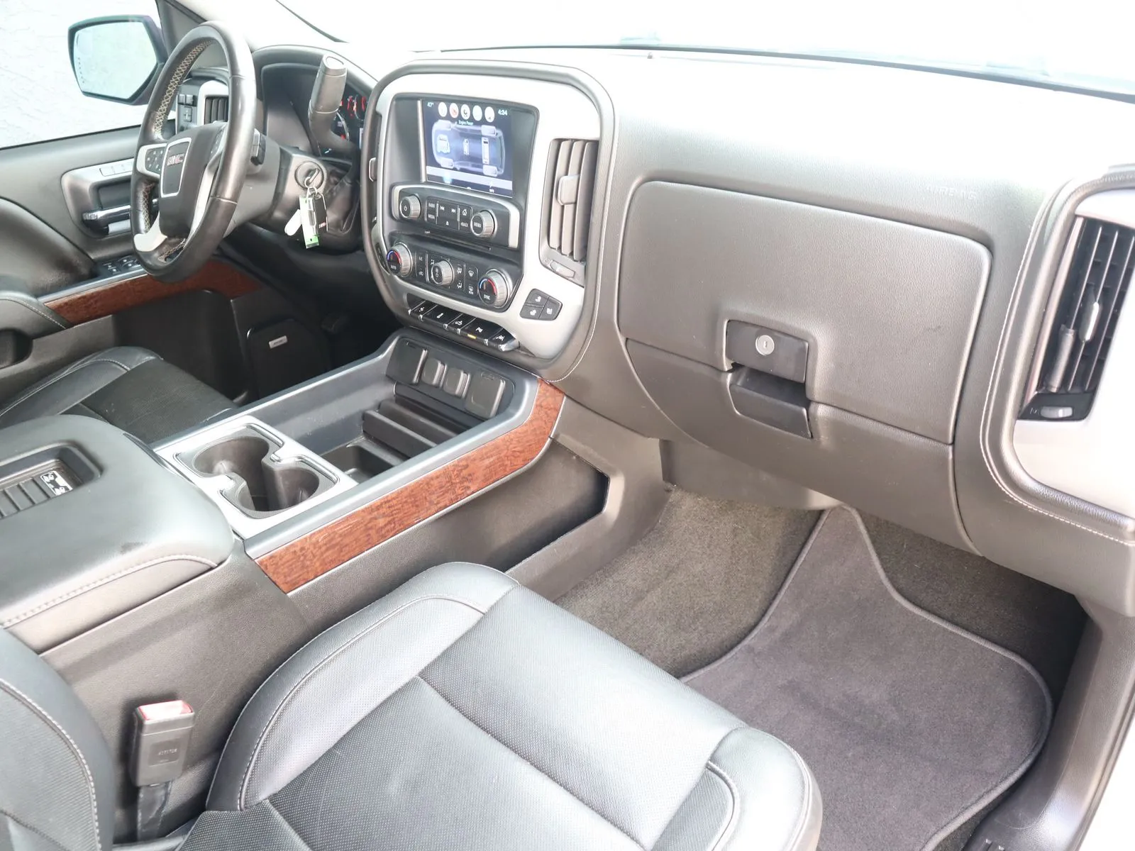 GMC Sierra photo 53