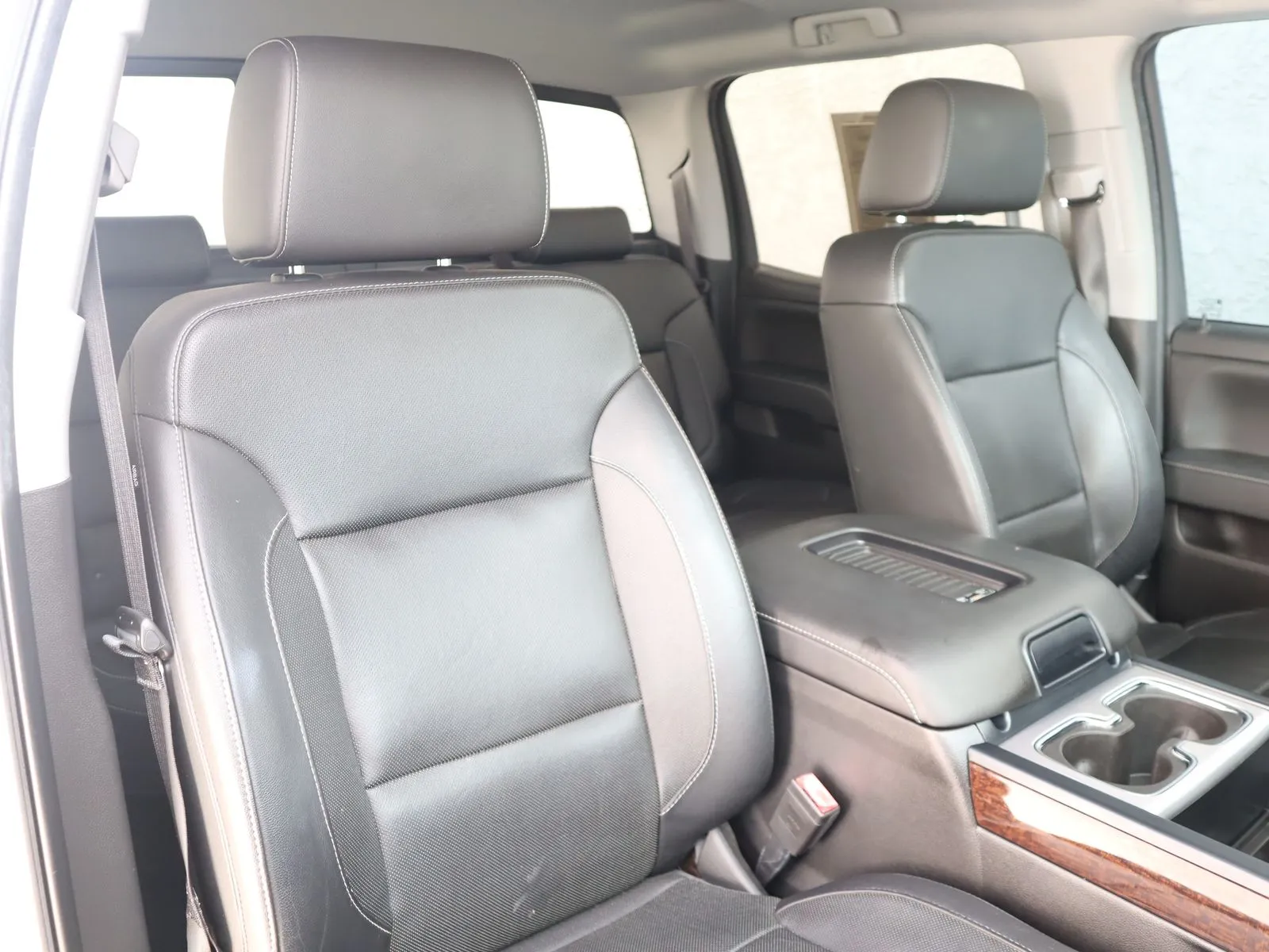 GMC Sierra photo 55