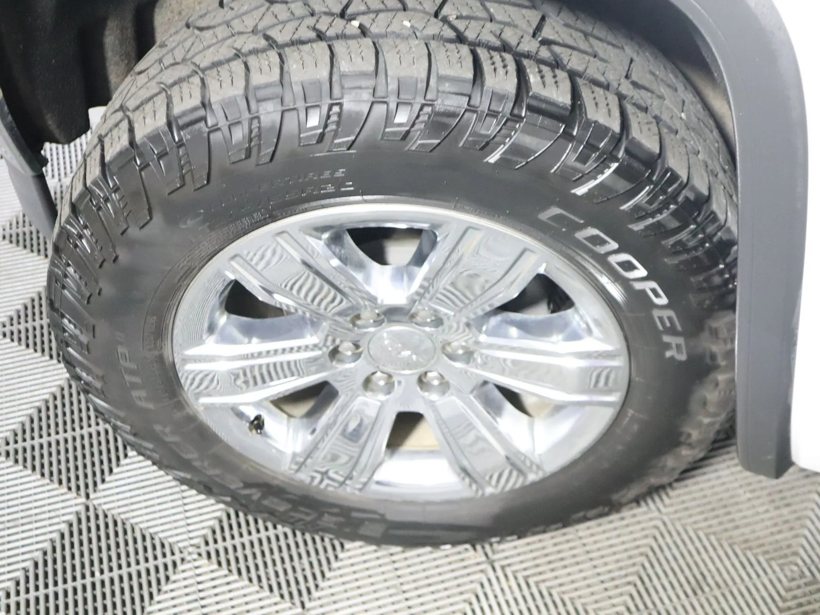 GMC Sierra photo 22