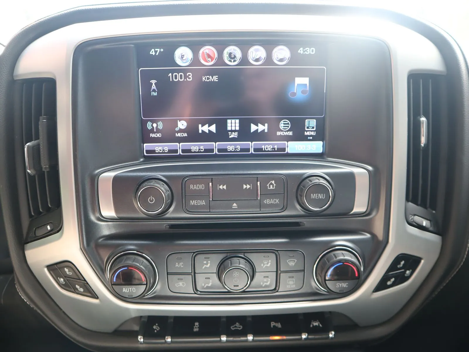 GMC Sierra photo 42