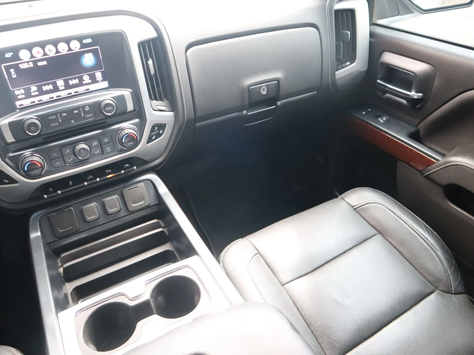 GMC Sierra photo 33