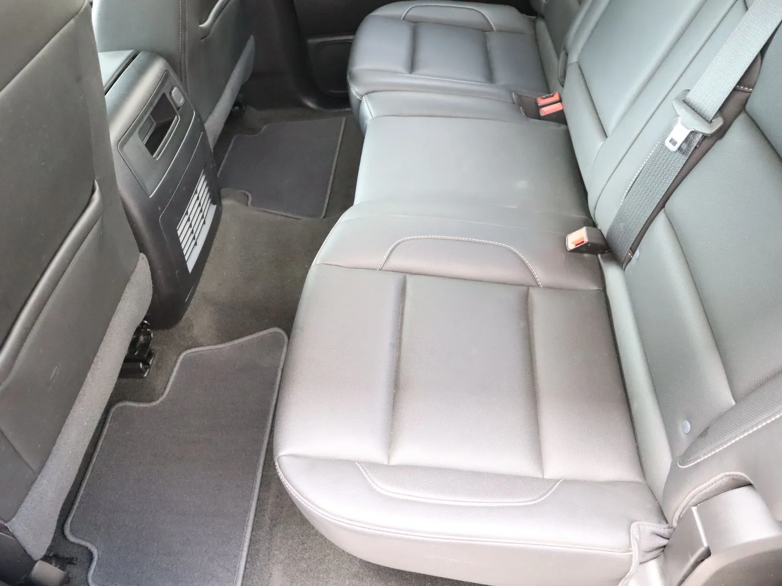GMC Sierra photo 48