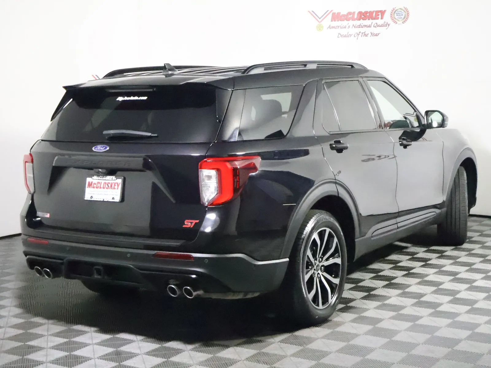 Ford Explorer photo 5