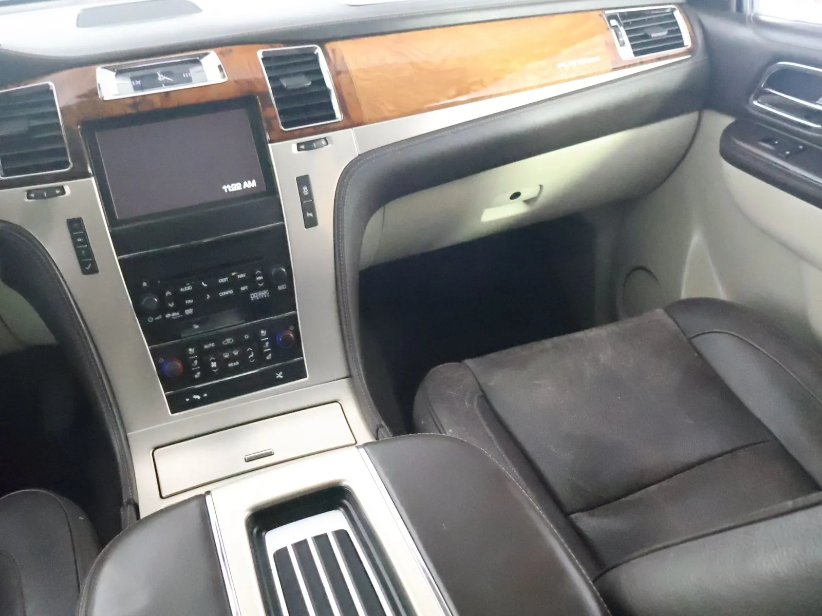 Cadillac Escalade photo 30