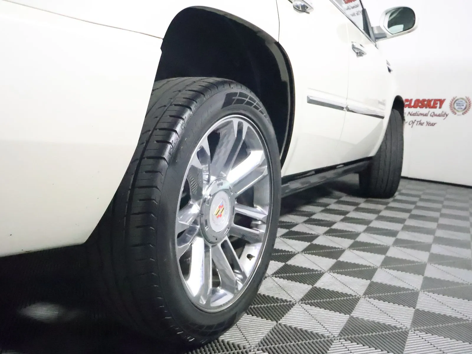 Cadillac Escalade photo 11