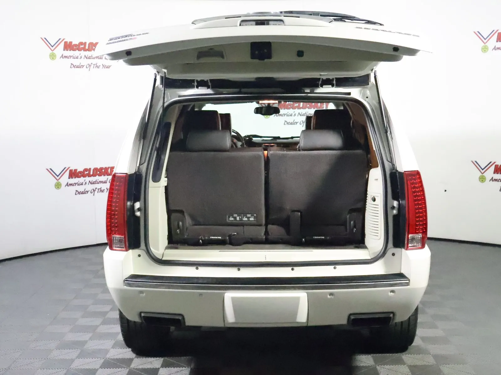 Cadillac Escalade photo 13