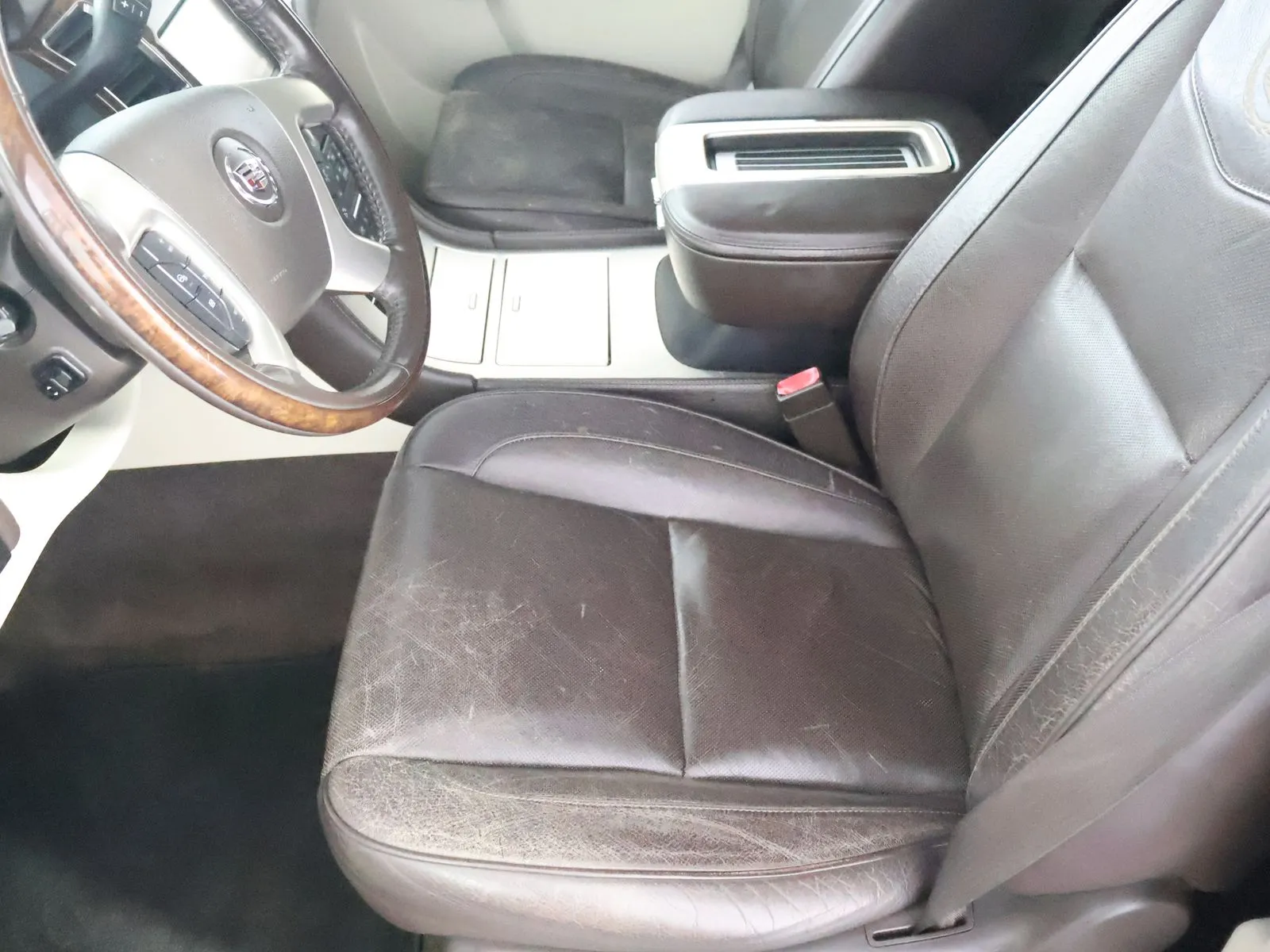 Cadillac Escalade photo 25