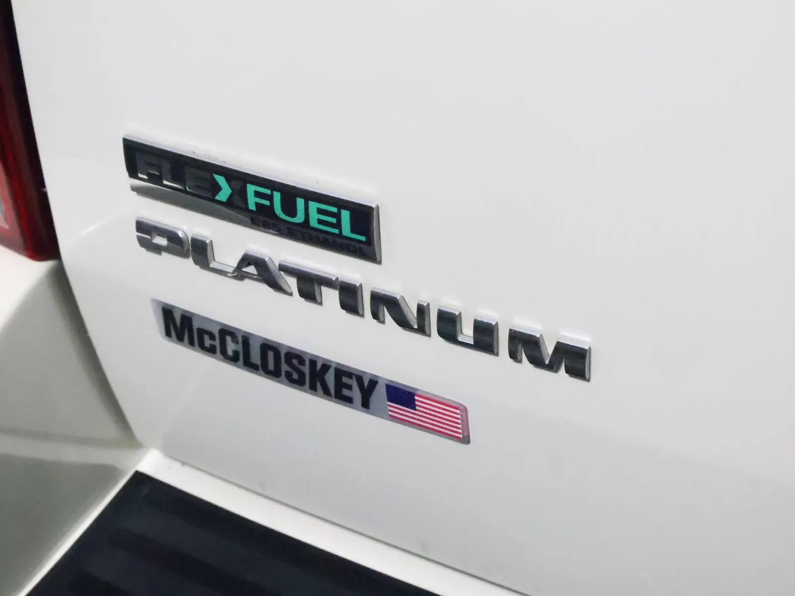 Cadillac Escalade photo 9