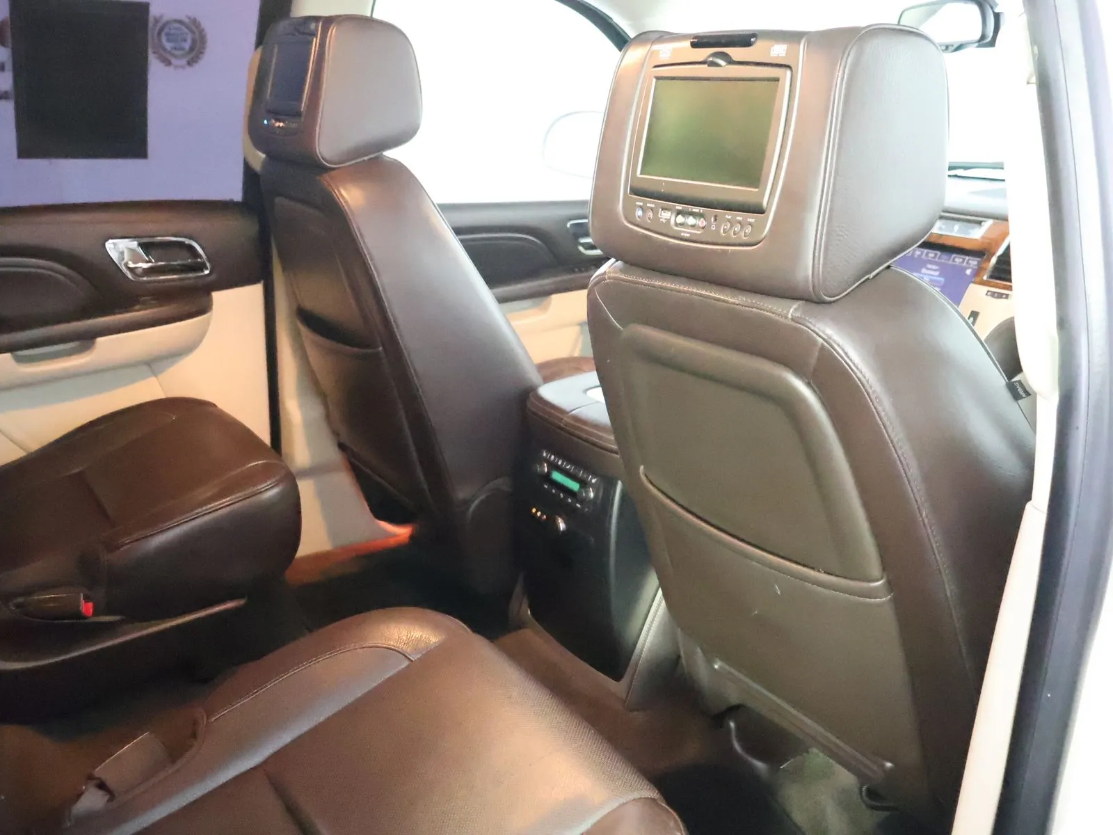 Cadillac Escalade photo 49