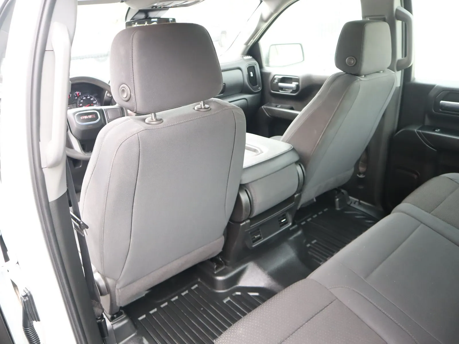 GMC Sierra photo 34