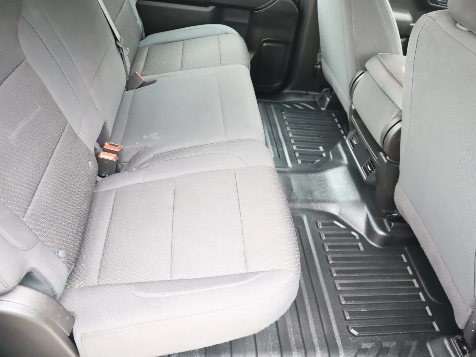 GMC Sierra photo 38