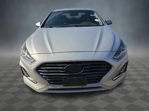 More photos of 2018 Hyundai Sonata SEL at McCloskey Imports & 4x4s (Licensed as McCloskey Isuzu), CO