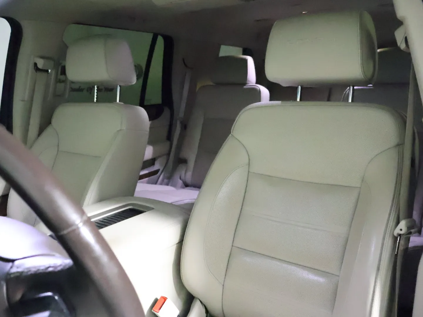GMC Yukon photo 26