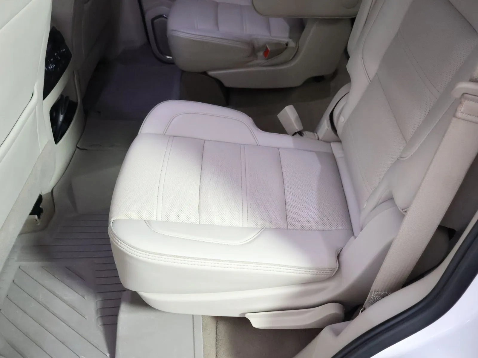 GMC Yukon photo 50