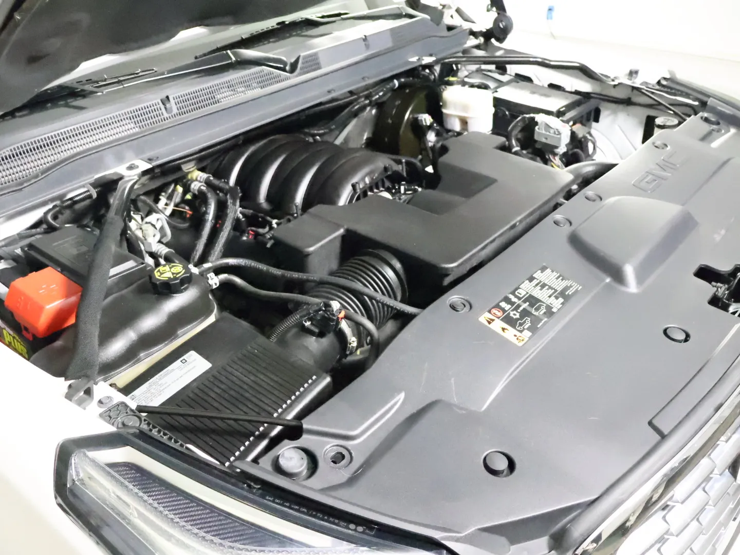 GMC Yukon photo 33