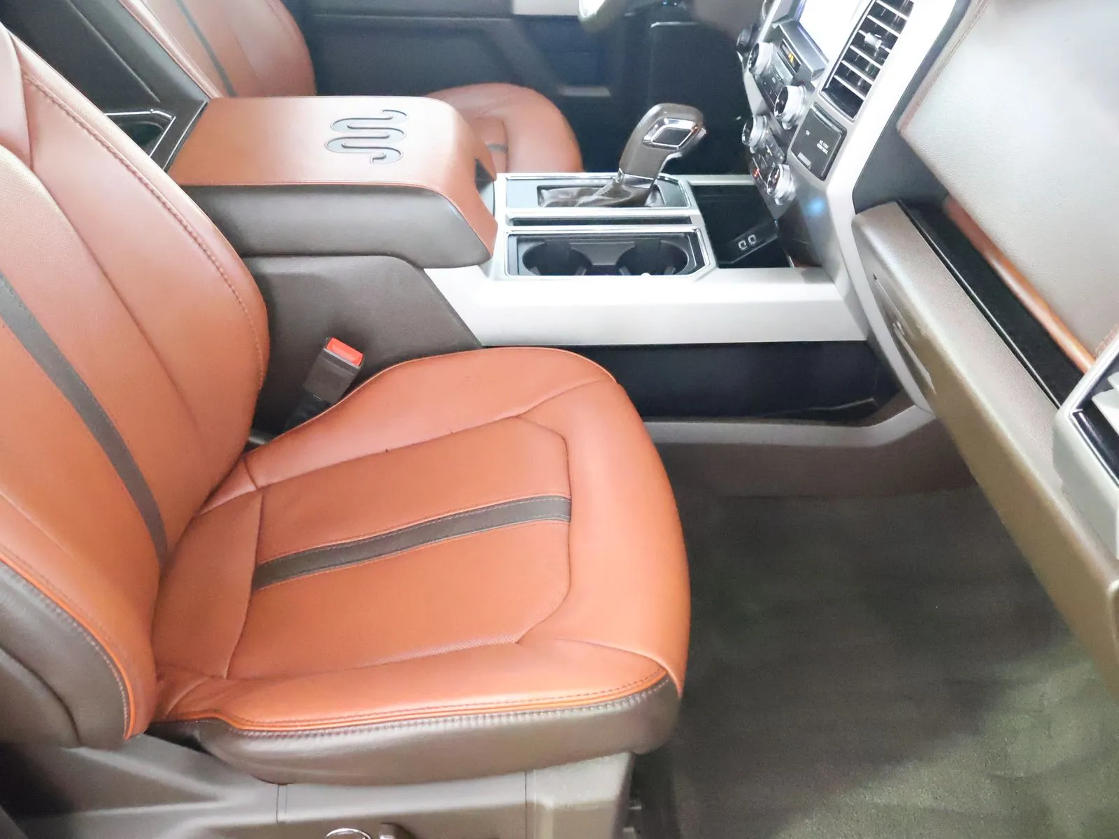Ford F-150 photo 55
