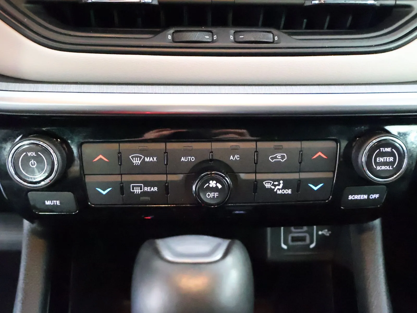Jeep Compass photo 37