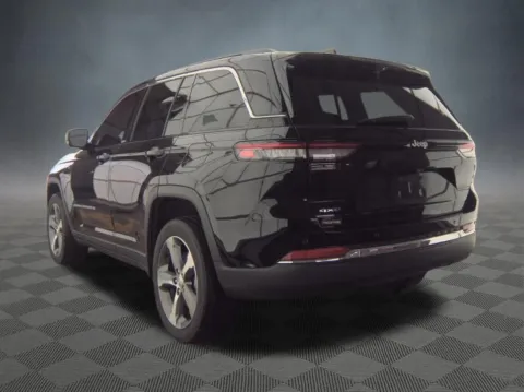 More photos of 2024 Jeep Grand Cherokee 4xe at McCloskey Imports & 4x4s (Licensed as McCloskey Isuzu), CO