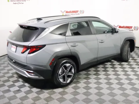 More photos of 2025 Hyundai Tucson SEL at McCloskey Imports & 4x4s (Licensed as McCloskey Isuzu), CO