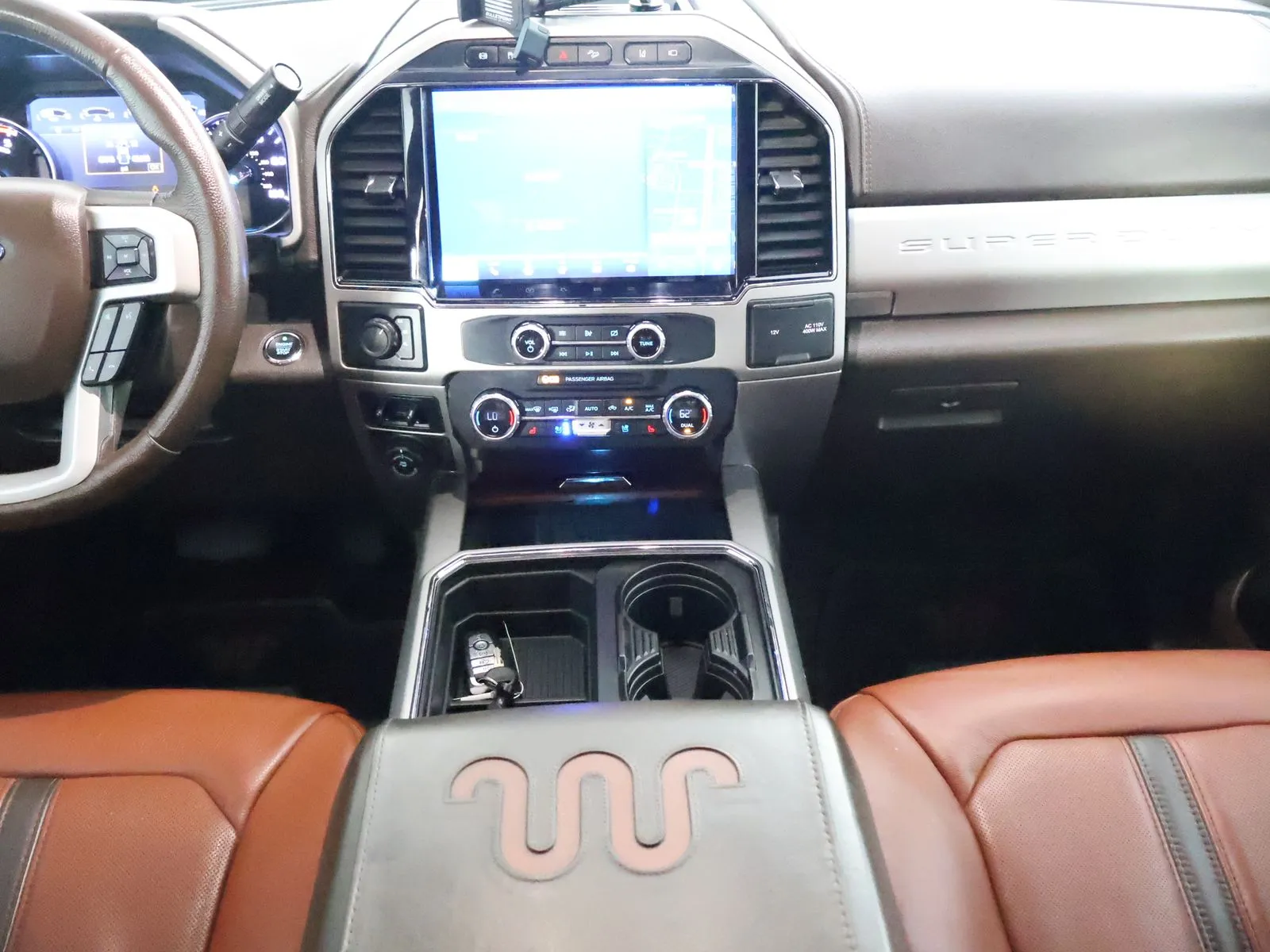 Ford F350SD photo 33