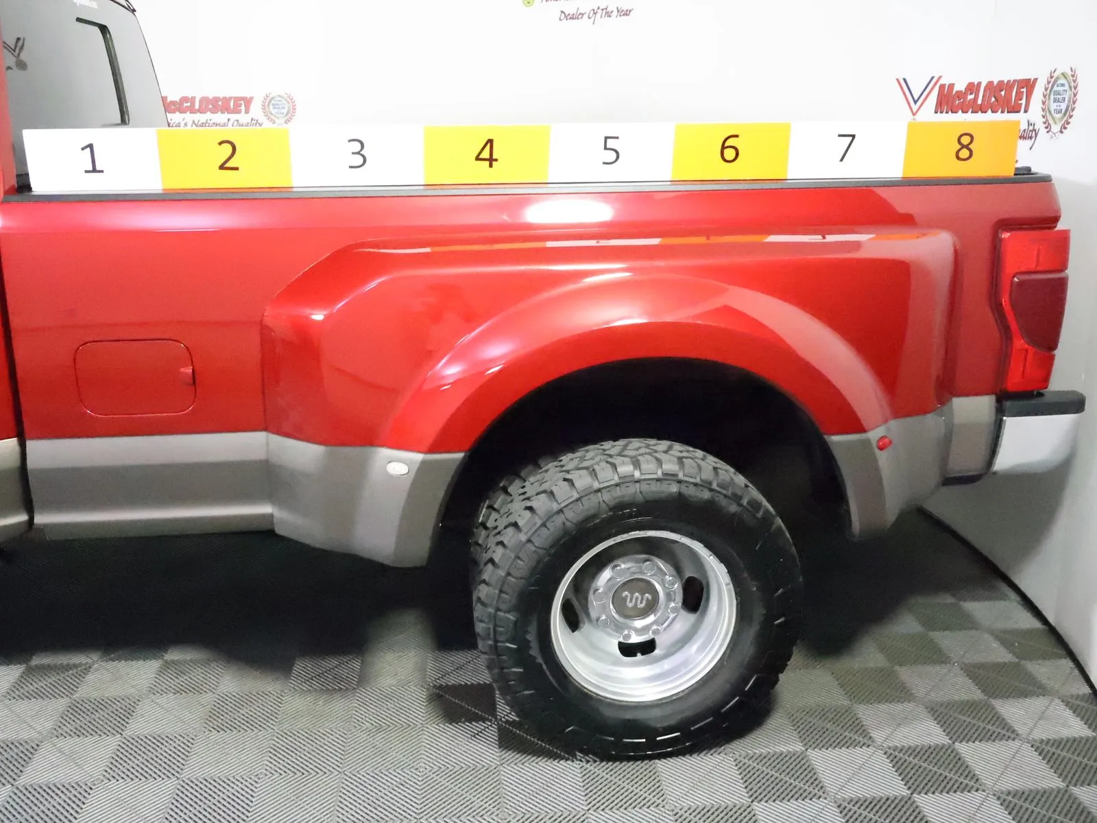 Ford F350SD photo 18