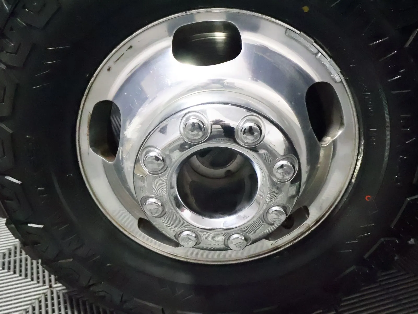 Ford F350SD photo 23