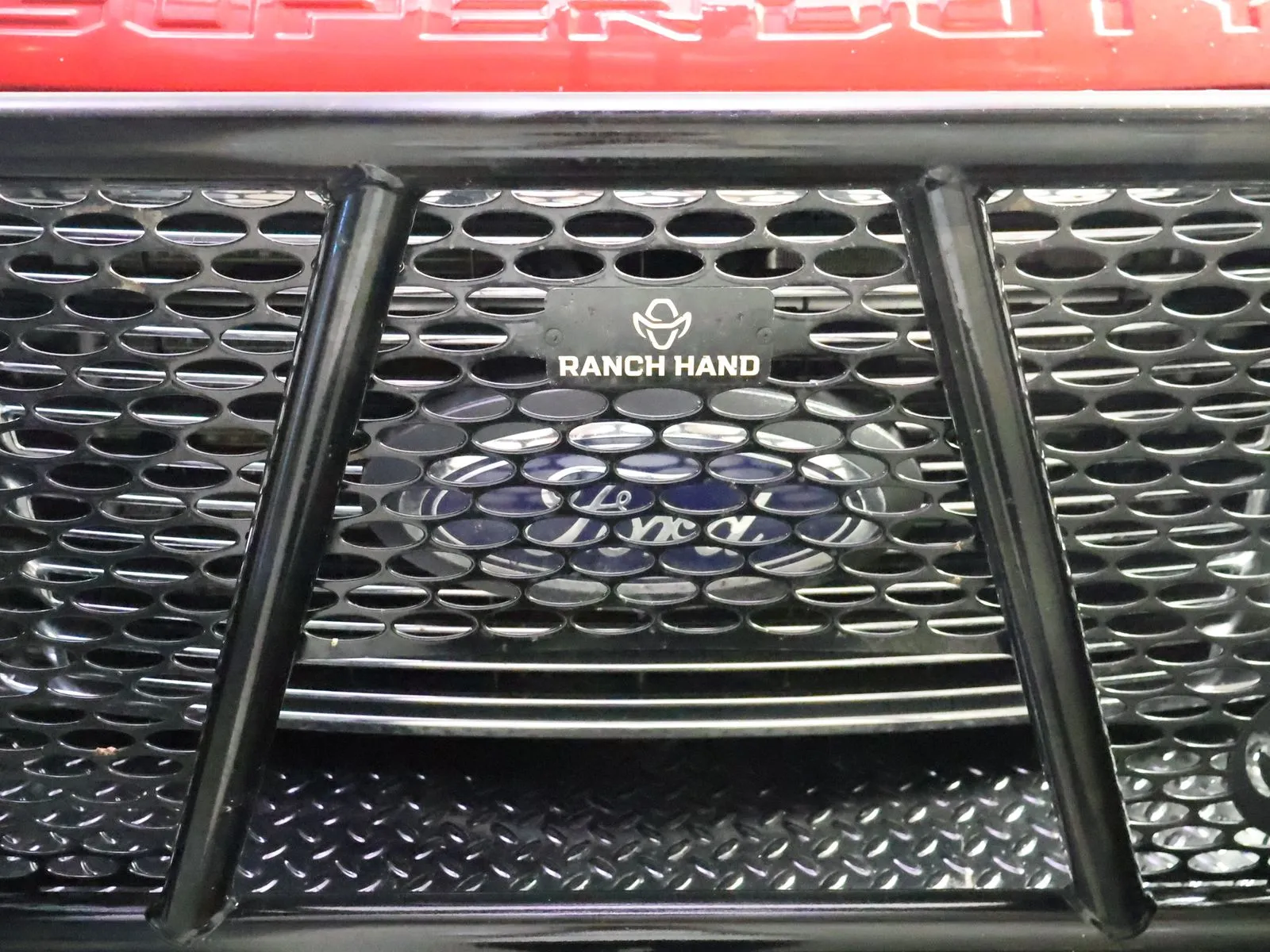 Ford F350SD photo 24