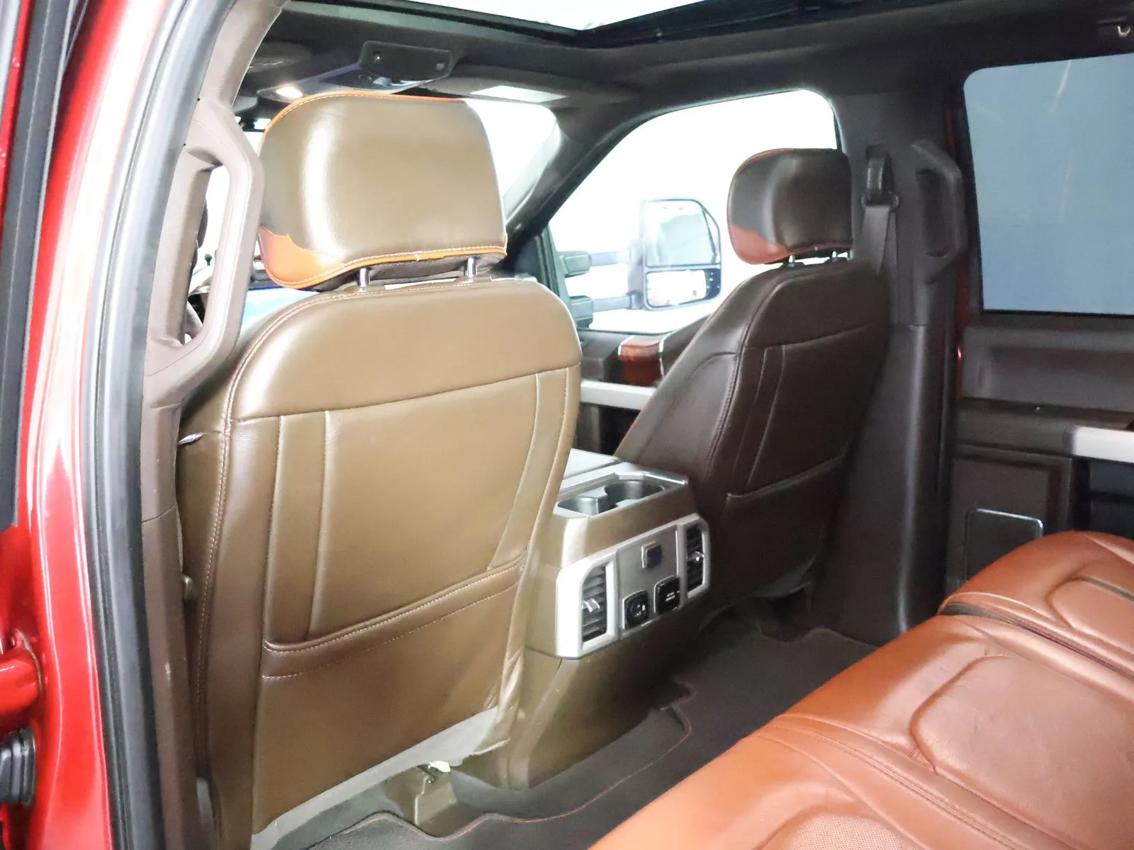 Ford F350SD photo 54