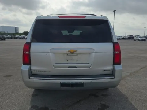 More photos of 2018 Chevrolet Suburban Premier at McCloskey Imports & 4x4s (Licensed as McCloskey Isuzu), CO