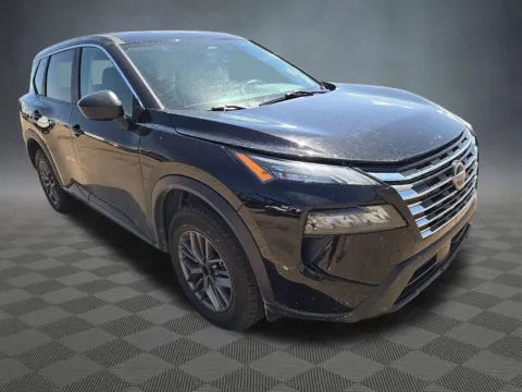 More photos of 2024 Nissan Rogue S at McCloskey Imports & 4x4s (Licensed as McCloskey Isuzu), CO