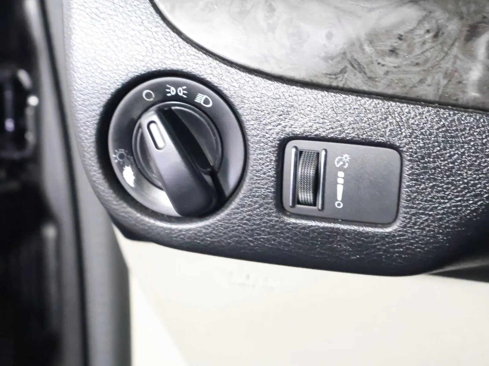 Dodge Grand Caravan photo 34
