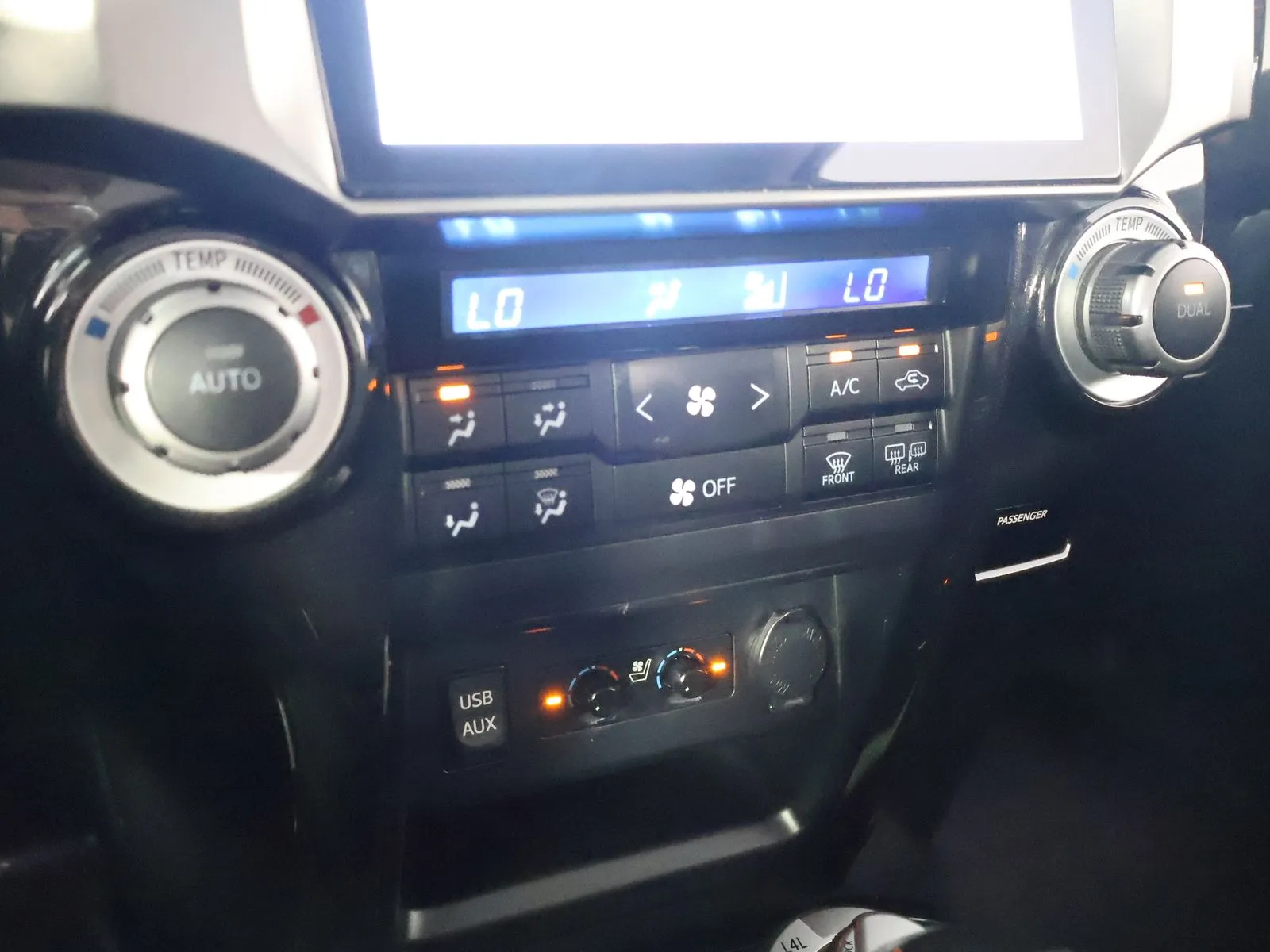 Toyota 4Runner photo 39