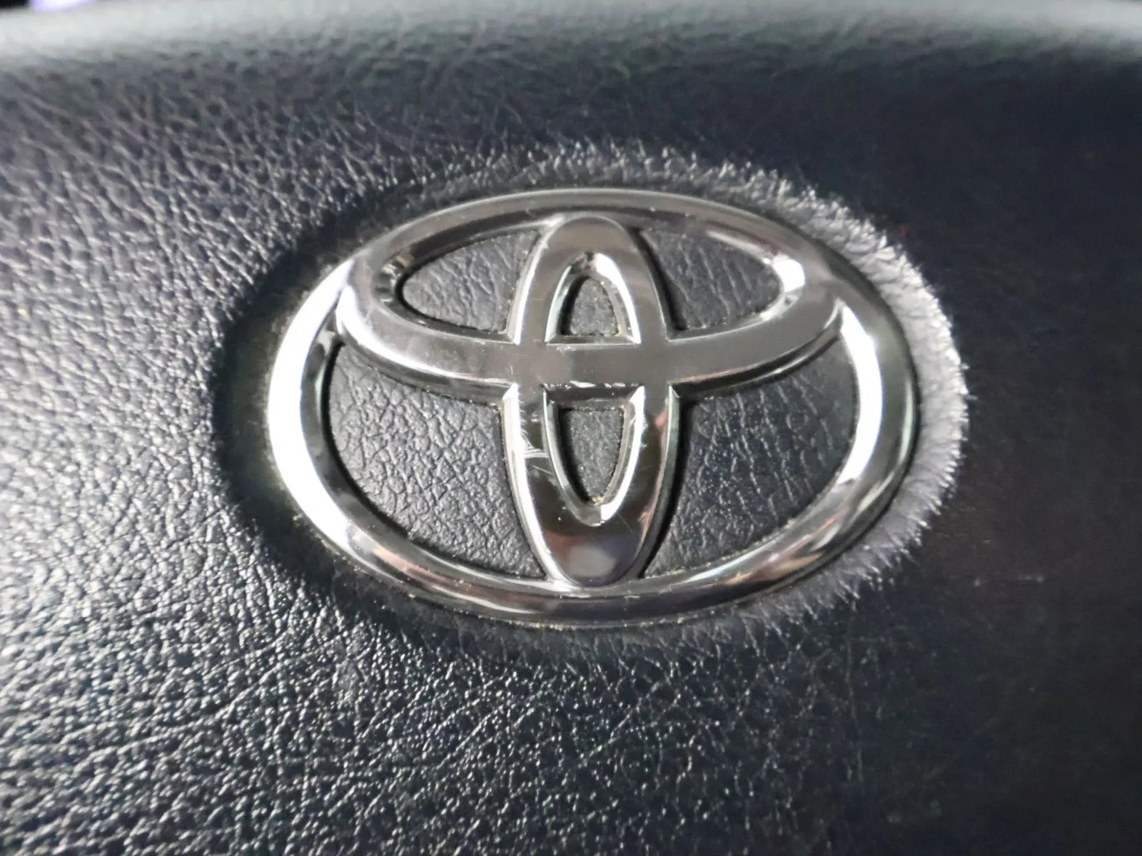 Toyota 4Runner photo 32