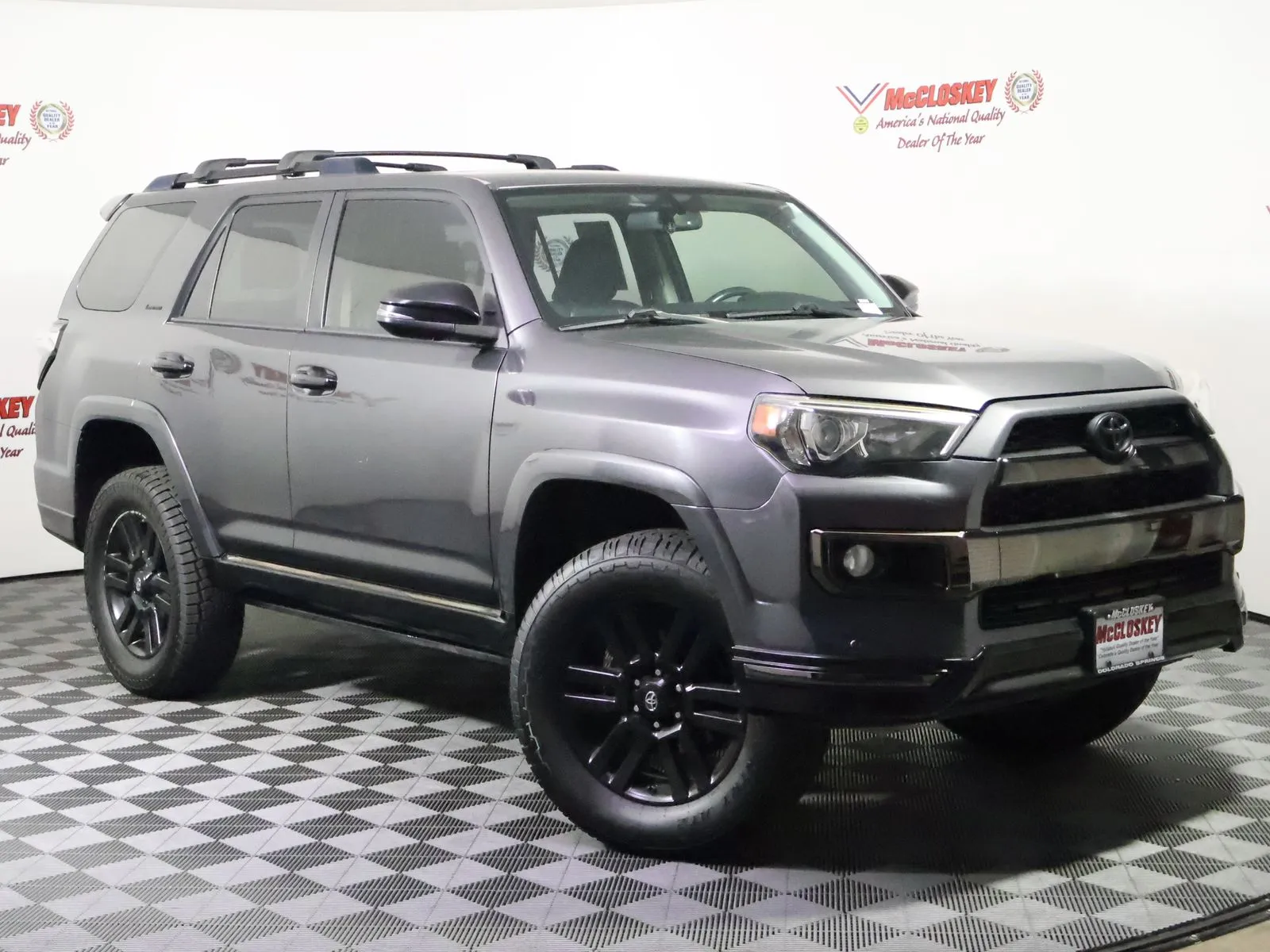 Toyota 4Runner photo 2