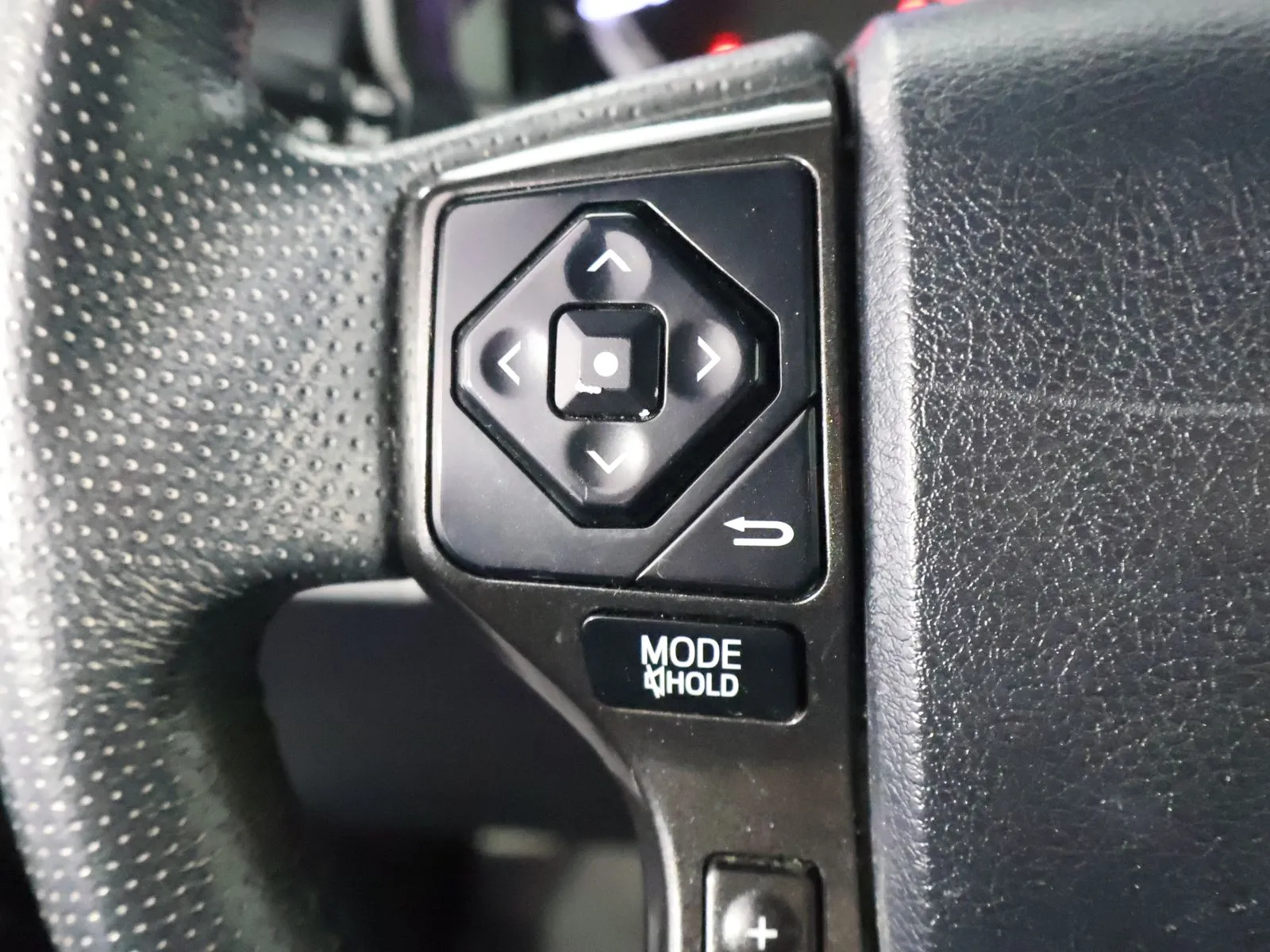 Toyota 4Runner photo 33