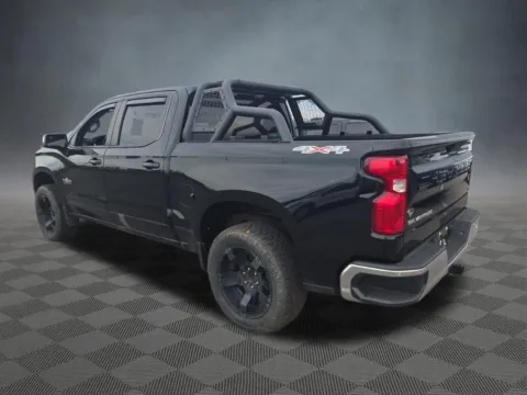 More photos of 2021 Chevrolet Silverado 1500 LT at McCloskey Imports & 4x4s (Licensed as McCloskey Isuzu), CO