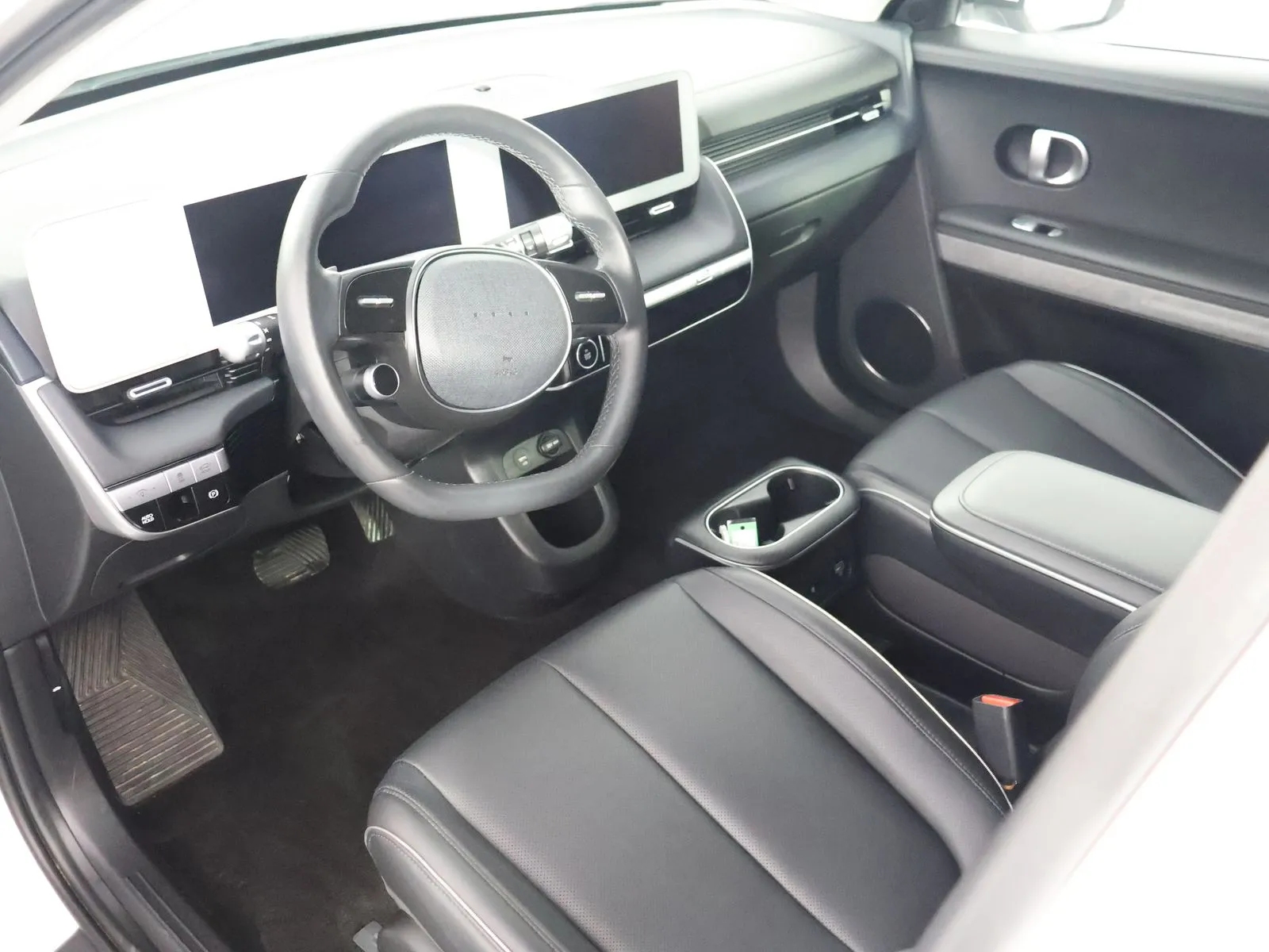 Hyundai Ioniq 5 photo 24