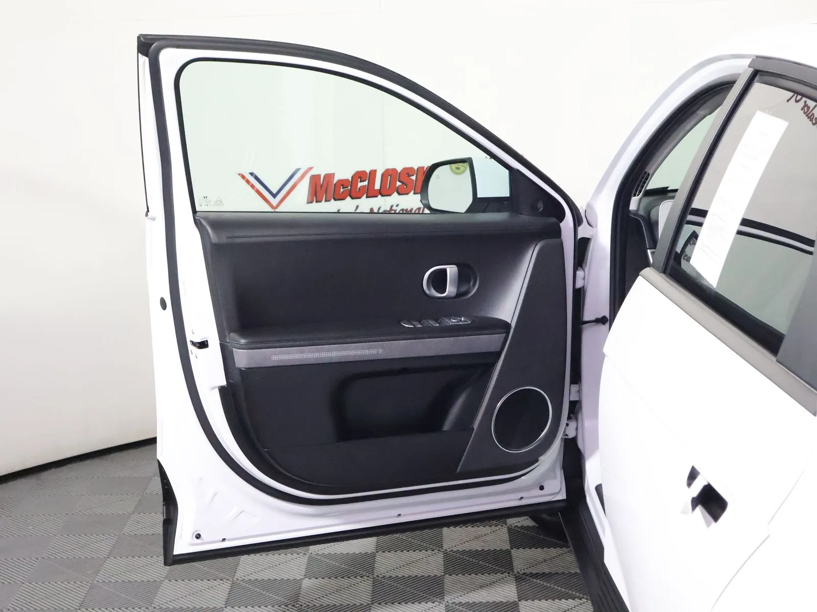 Hyundai Ioniq 5 photo 23